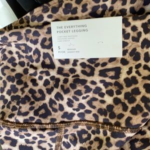 Leopard print - the everything pocket legging